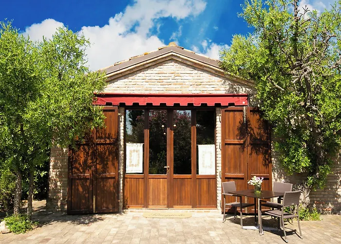 Hotel Il Podere Del Germano Reale 4*