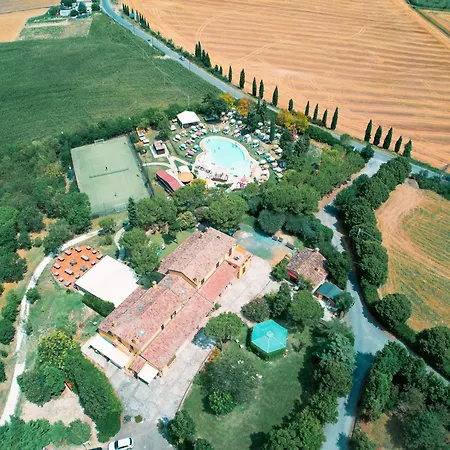 Hotel Il Podere Del Germano Reale 4*