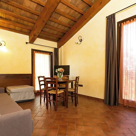 Il Podere Del Germano Reale 酒店 科里亚诺