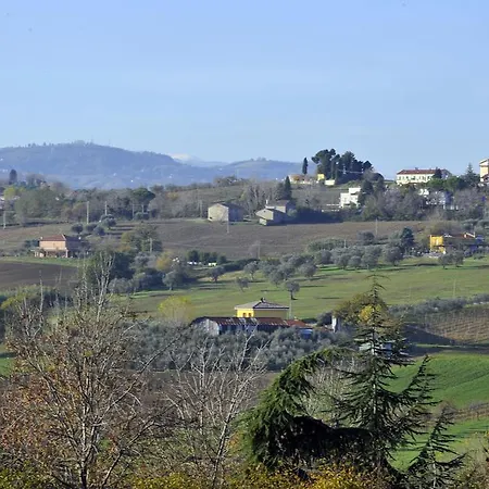 Otel Il Podere Del Germano Reale