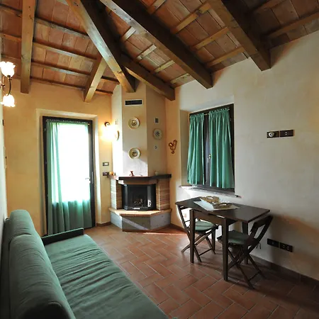 Hotel Il Podere Del Germano Reale 4*